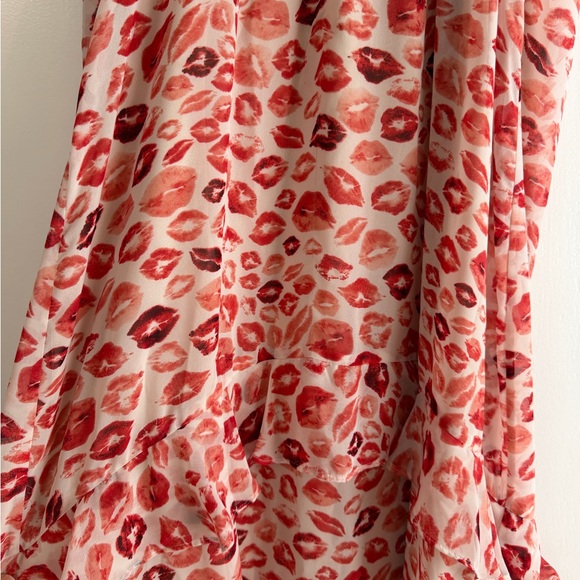 Rachel Zoe Red and White Patterned Maxi Dress - Picture 2 of 3